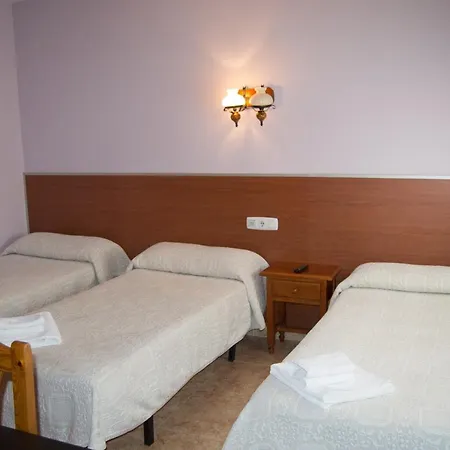 El Roble Restaurante 2* Tabara