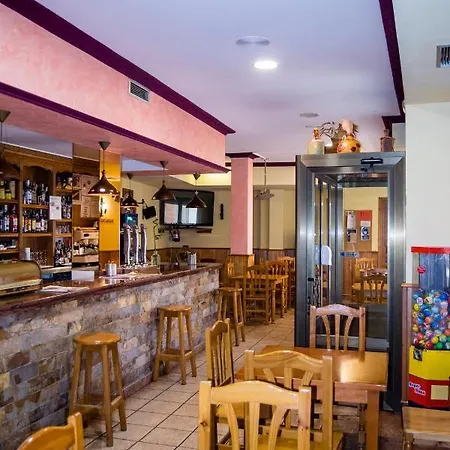 호텔 El Roble Restaurante