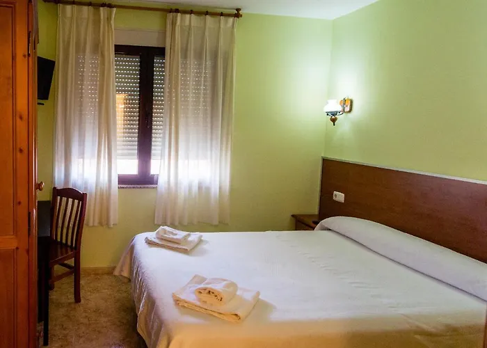 El Roble Restaurante 酒店