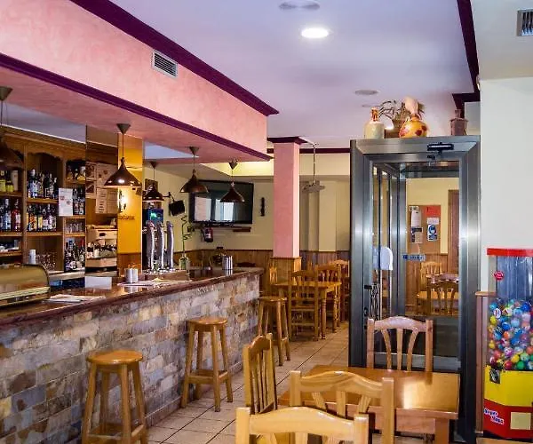 酒店 El Roble Restaurante