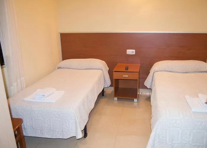 El Roble Restaurante 2* Tabara