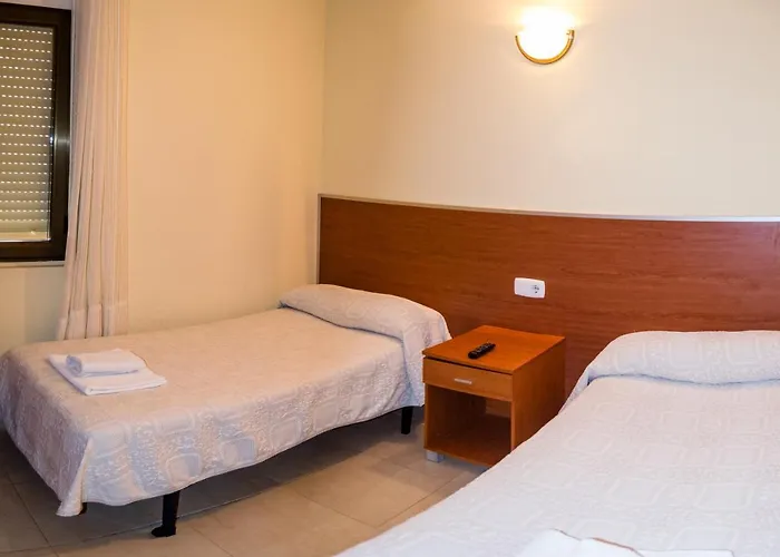 El Roble Restaurante 2* Tabara