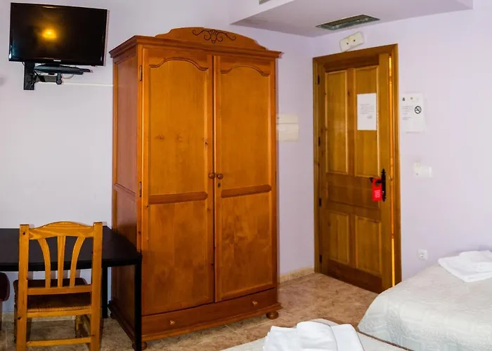 El Roble Restaurante 酒店 Tabara